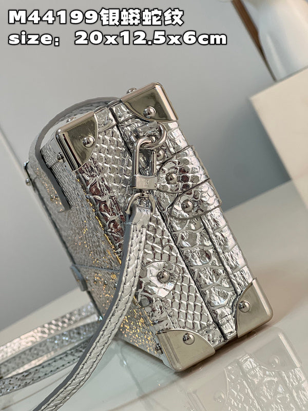 COZY - LV Bags - 1358