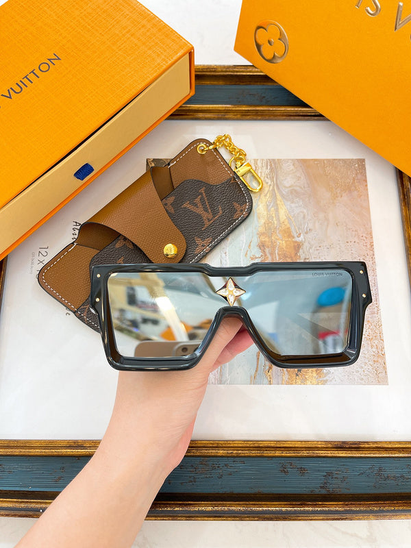 COZY BAGS - LOV Sunglasses - 030