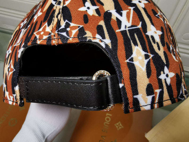 COZY BAGS - LOV Hats & Caps - 228