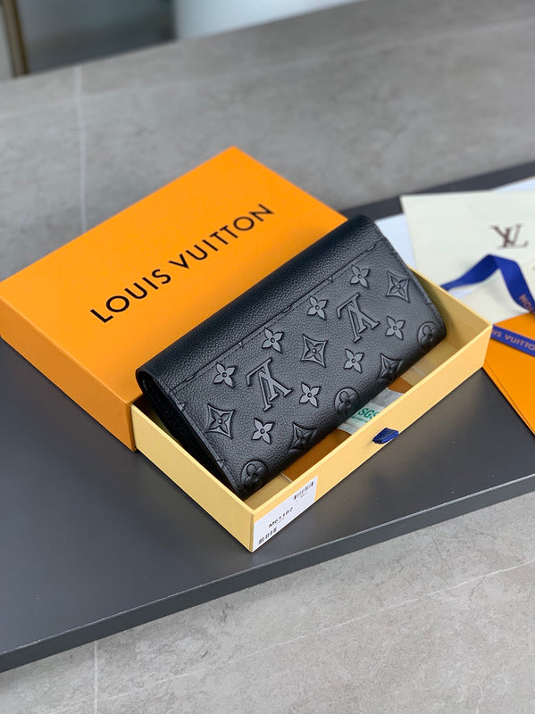 COZY - LOV Wallets - 257
