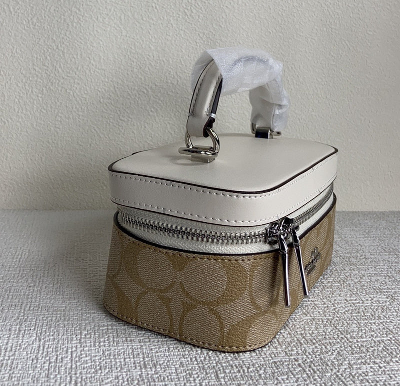 COZY - CAH Bags - 077