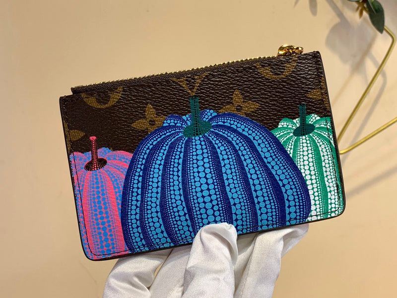 COZY - LOV Wallets - 141