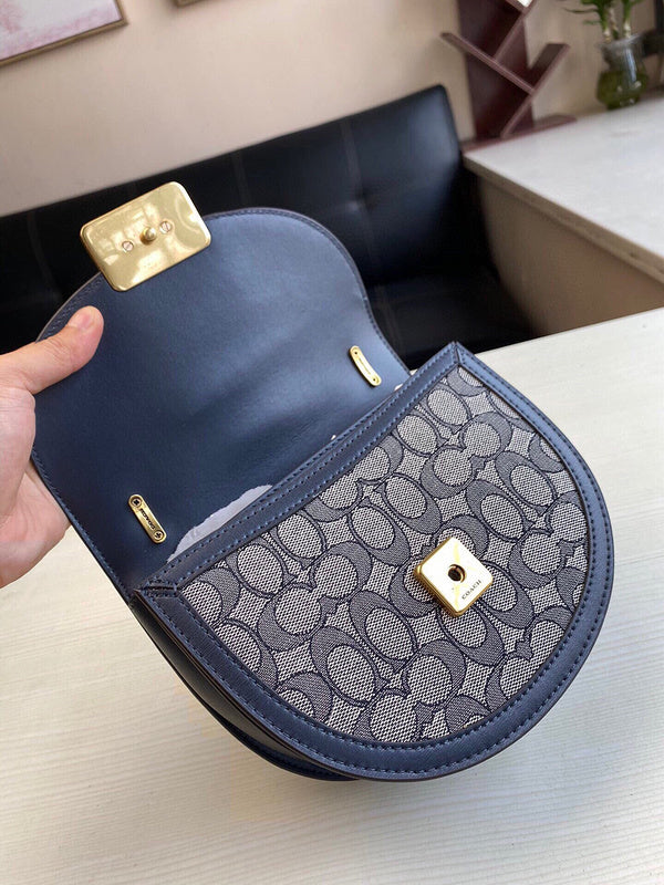 COZY - CAH Bags - 382