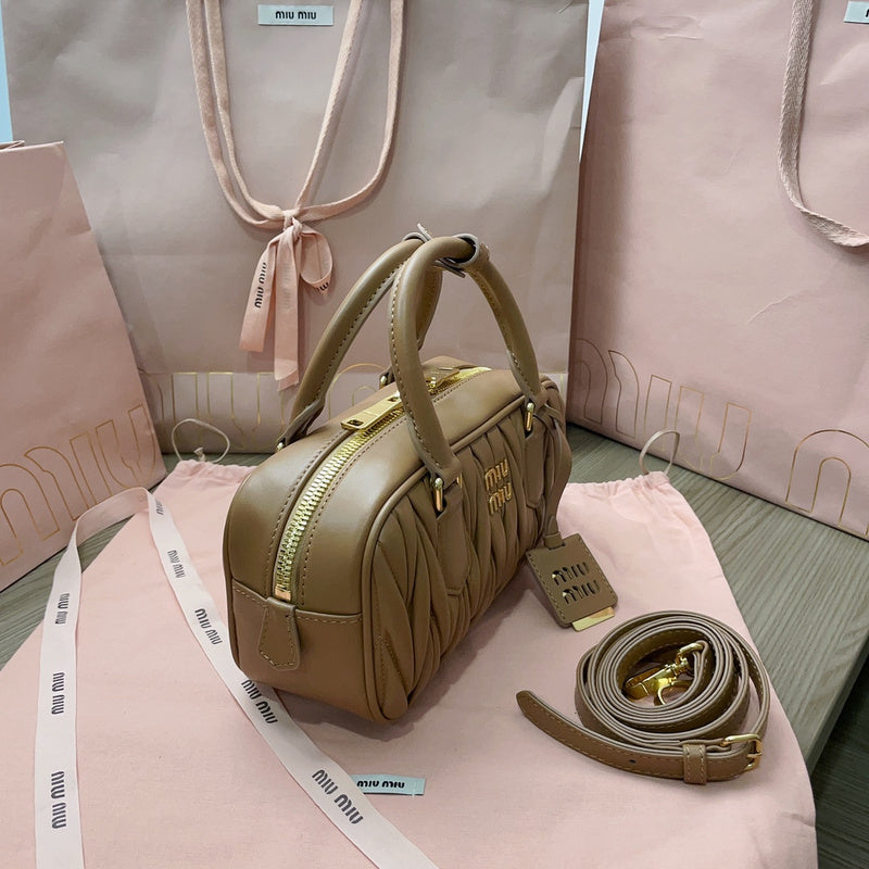 COZY BAGS - MMU Bags - 004