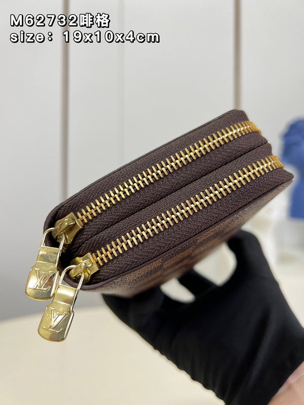 COZY - LOV Wallets - 402