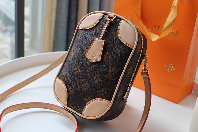 COZY - LV Bags - 4744