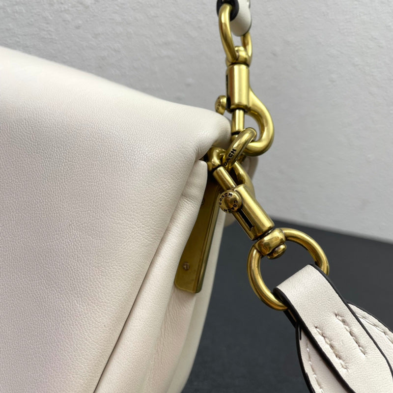 COZY - CAH Bags - 571
