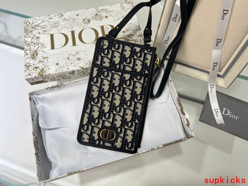 COZY BAGS - Mix Wallets - 250