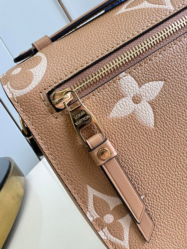 COZY - LV Bags - 1938