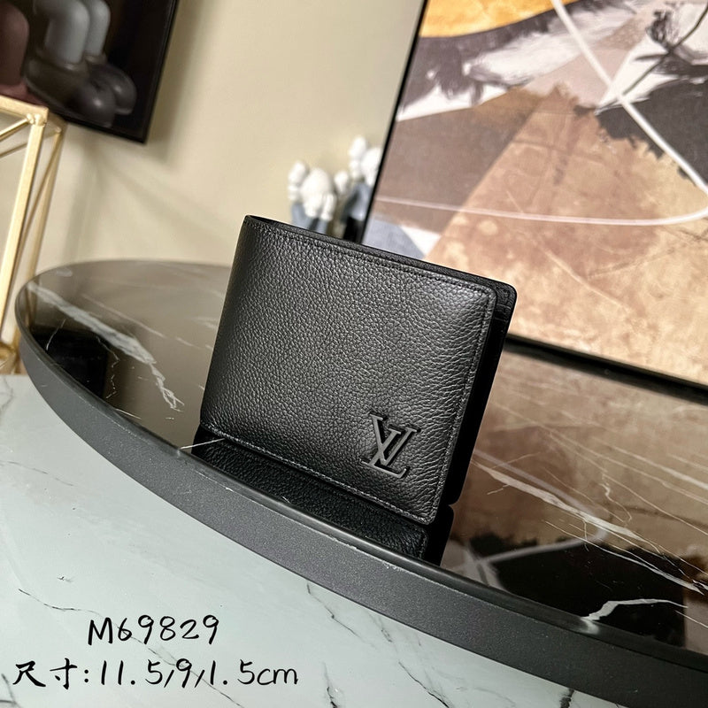 COZY - LOV Wallets - 116