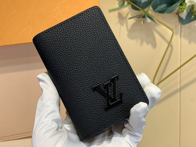 COZY - LOV Wallets - 242