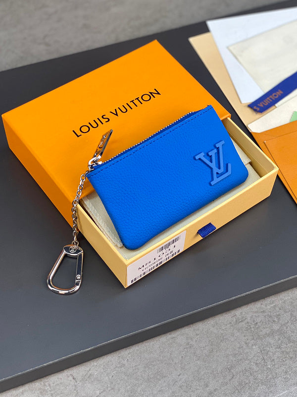 COZY - LOV Wallets - 001