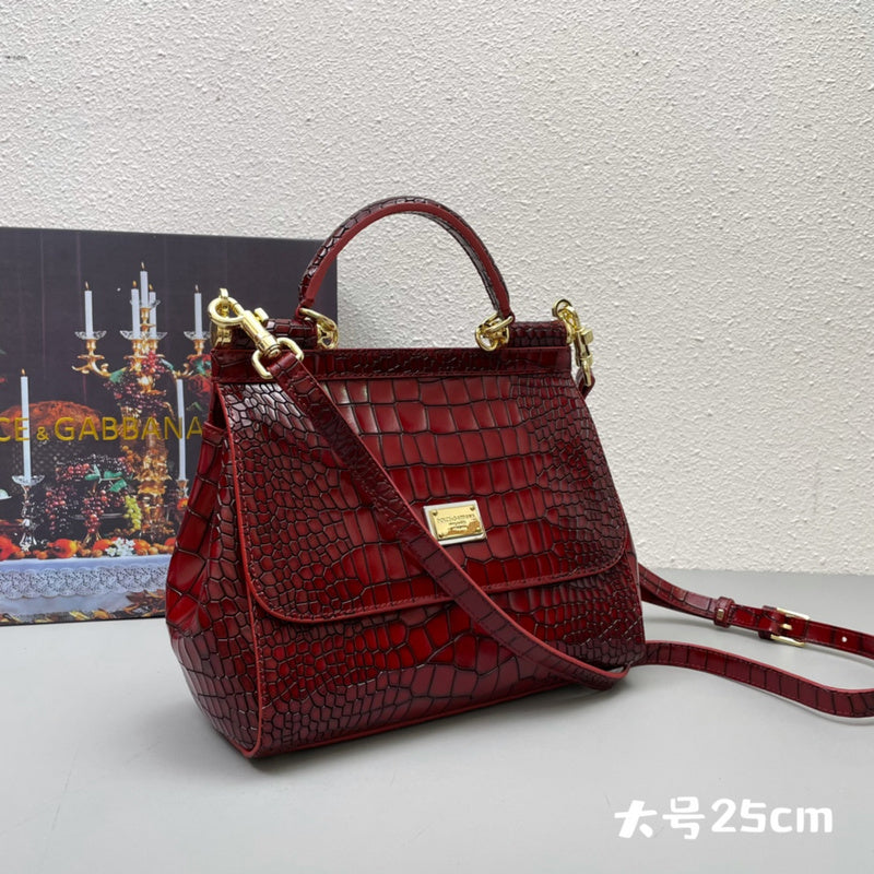 COZY - DAG Bags - 110