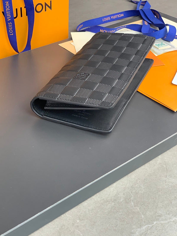 COZY - LOV Wallets - 249