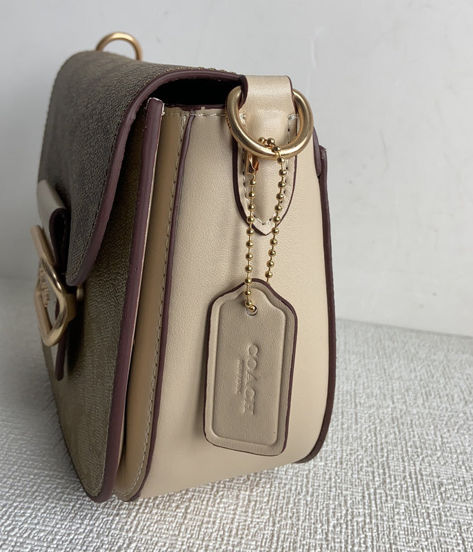 COZY - CAH Bags - 250