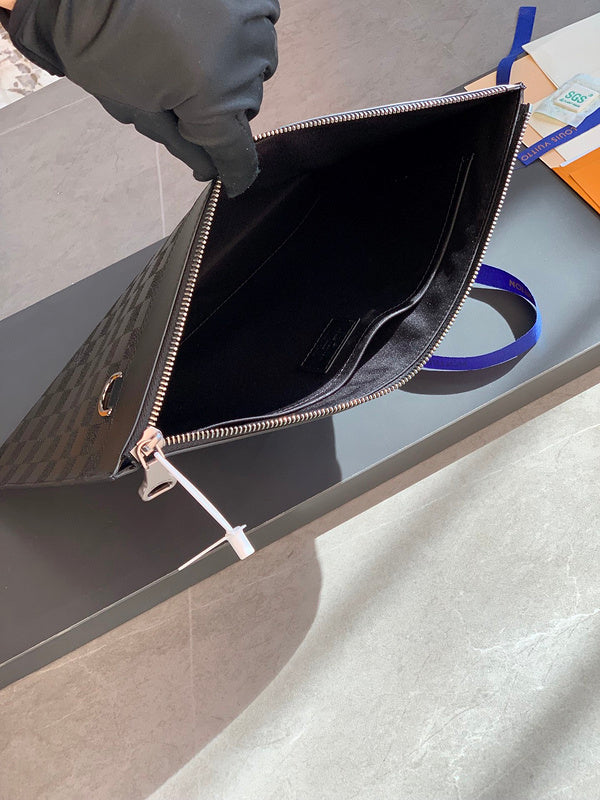 COZY - LOV Wallets - 414