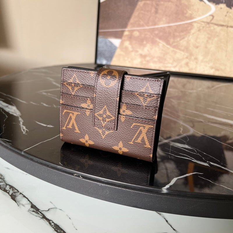 COZY - LOV Wallets - 103