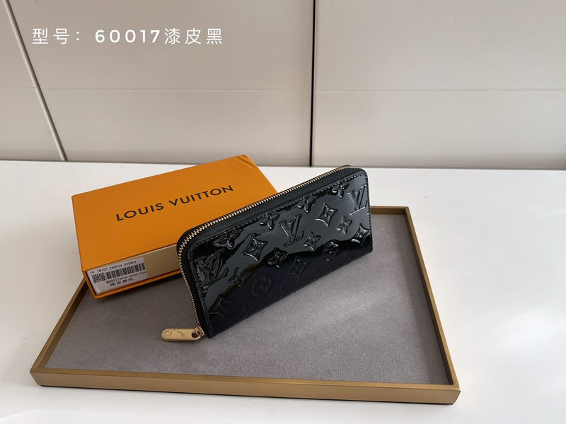 COZY BAGS - LOV Wallets - 693