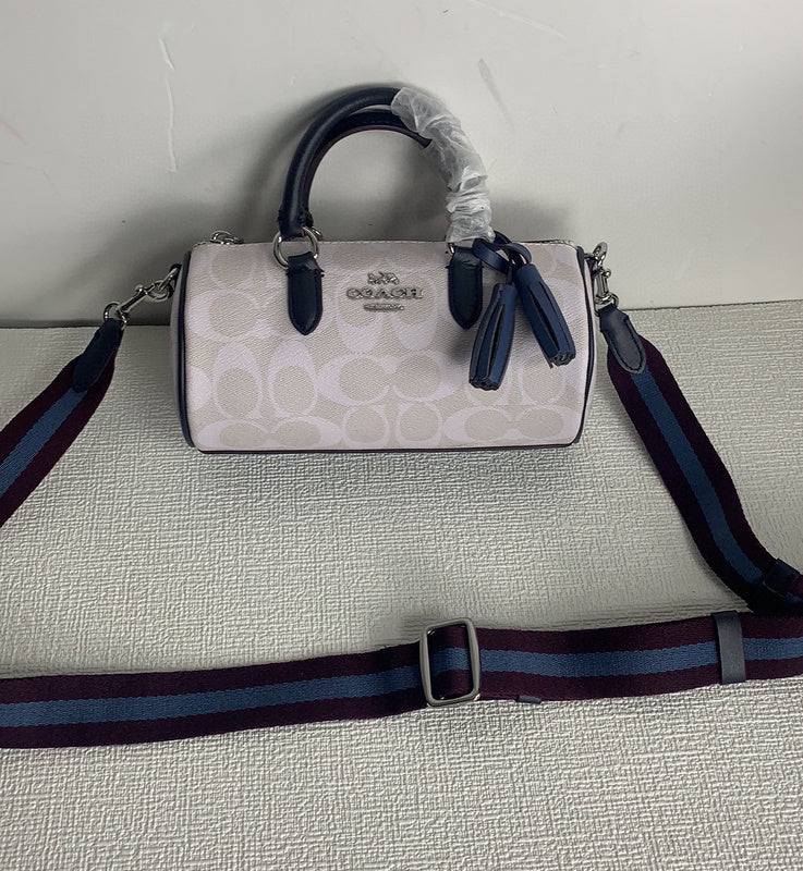 COZY - CAH Bags - 188