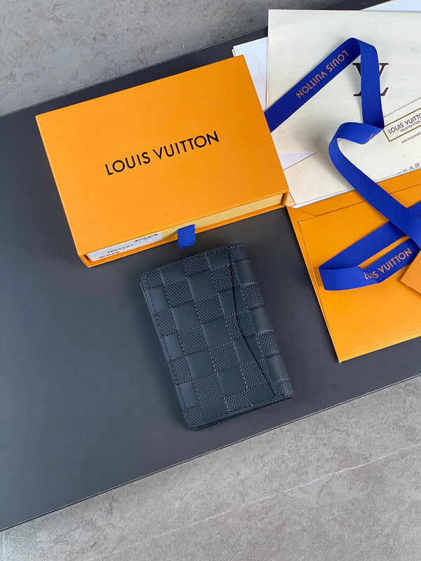 COZY - LOV Wallets - 258