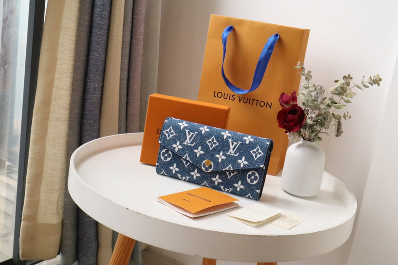 COZY BAGS - LOV Wallets - 614