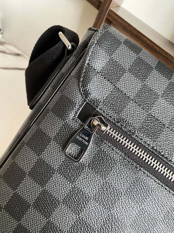 COZY - LV Bags - 4565