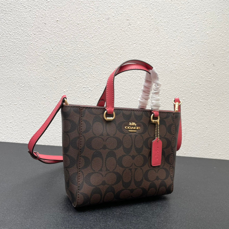 COZY - CAH Bags - 554