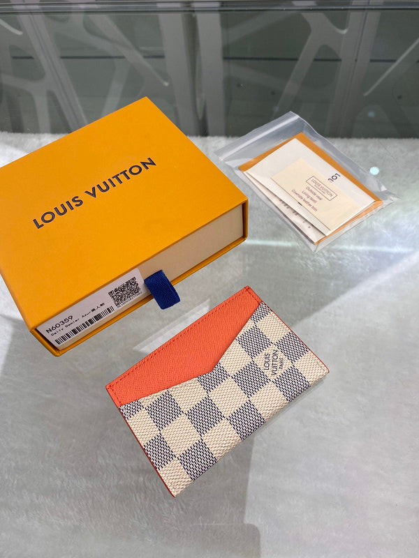 COZY BAGS - LOV Card Case - 053