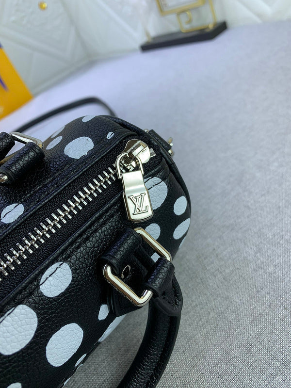 COZY BAGS - GUKI Women Bags - 1613