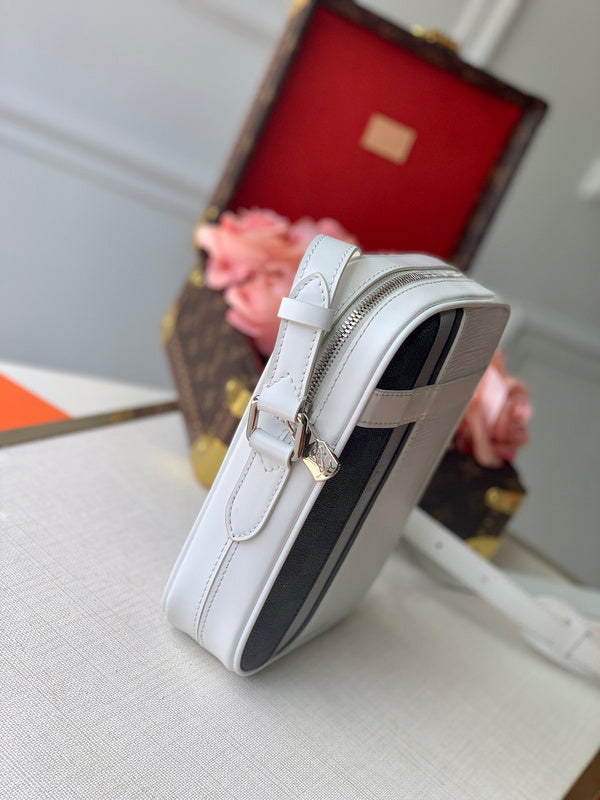 COZY - LV Bags - 4707