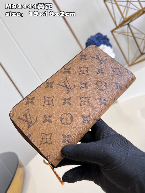 COZY BAGS - LOV Wallets - 093