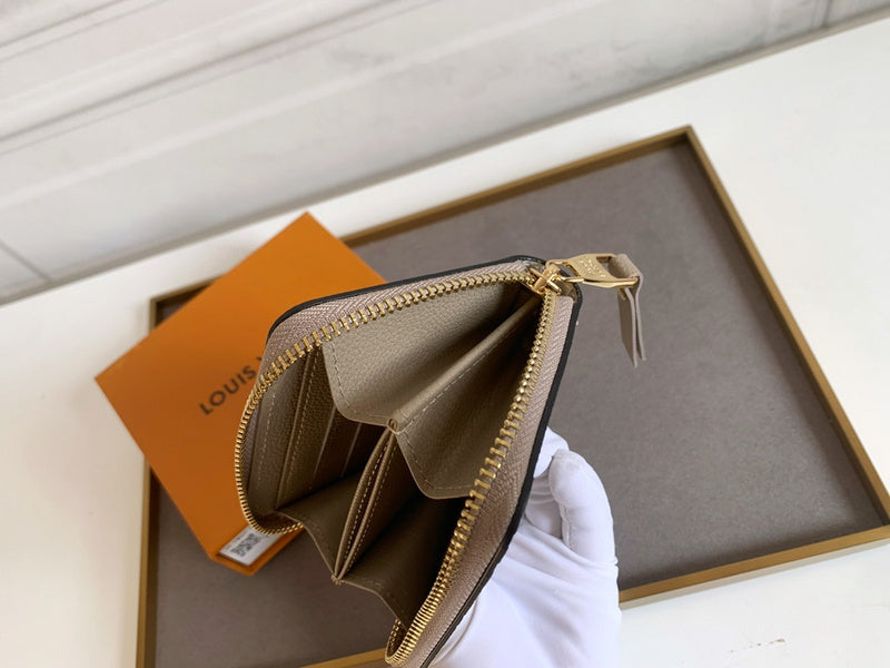COZY BAGS - LOV Wallets - 671