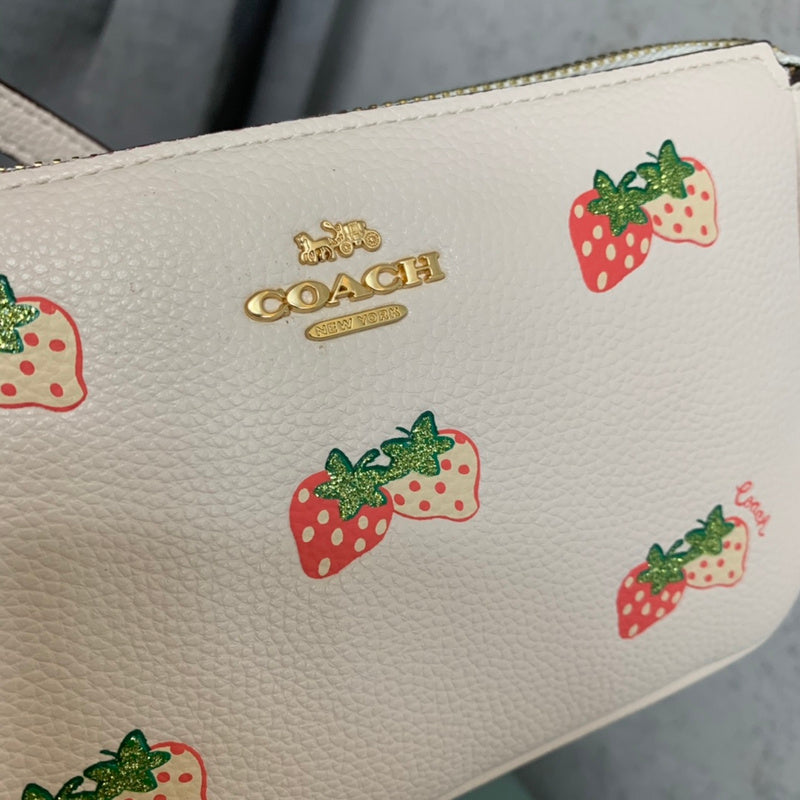 COZY - CAH Bags - 383