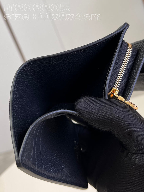 COZY - LOV Wallets - 013