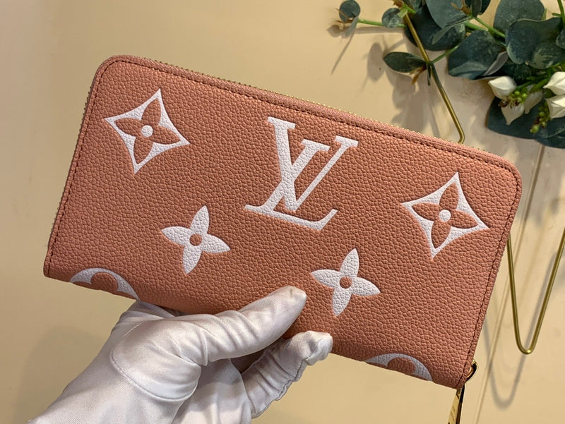 COZY - LOV Wallets - 301