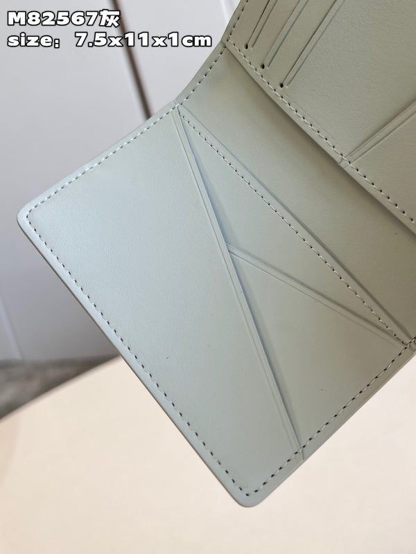 COZY - LOV Wallets - 062