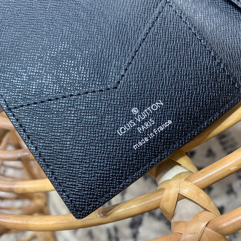 COZY BAGS - LOV Card Case - 036