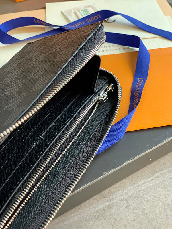COZY - LOV Wallets - 489