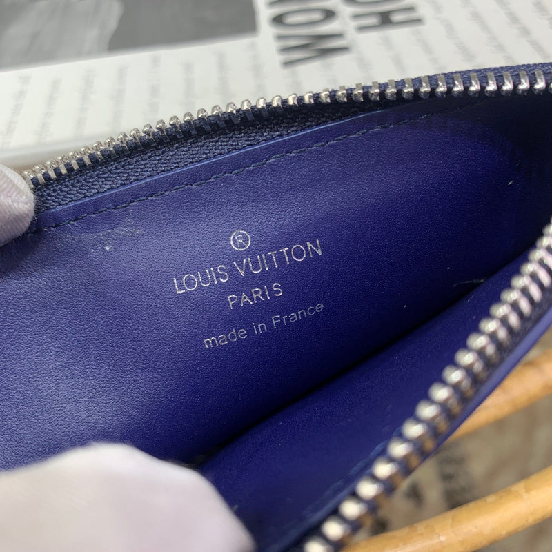 COZY BAGS - LOV Card Case - 027
