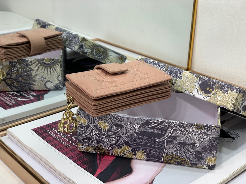 JB - DOR Wallets - 076