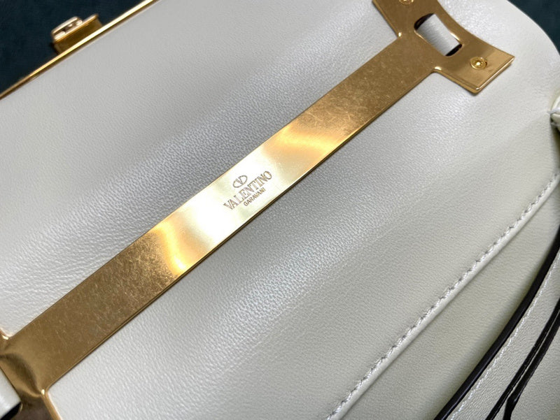 JB - VEL Lady Bags - 010