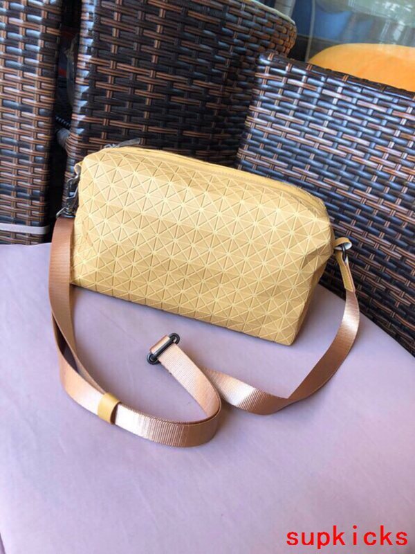 COZY BAGS - Mix Wallets - 561