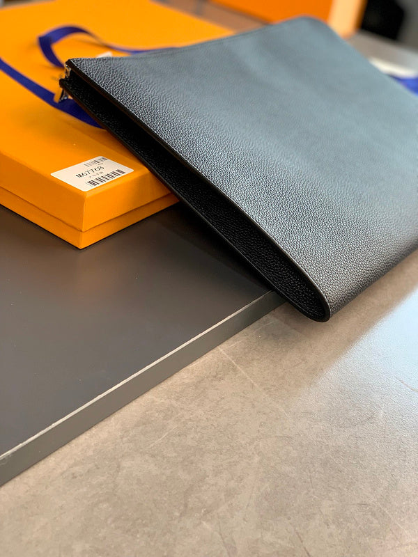 COZY - LOV Wallets - 457