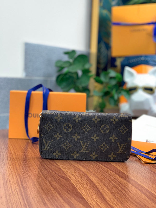 COZY BAGS - LOV Wallets - 563