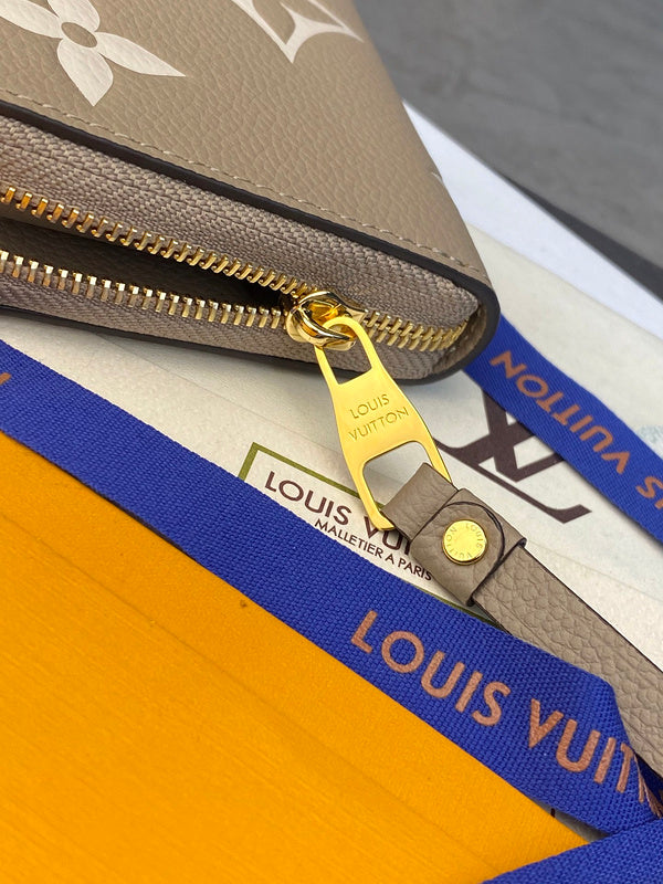 COZY - LOV Wallets - 012