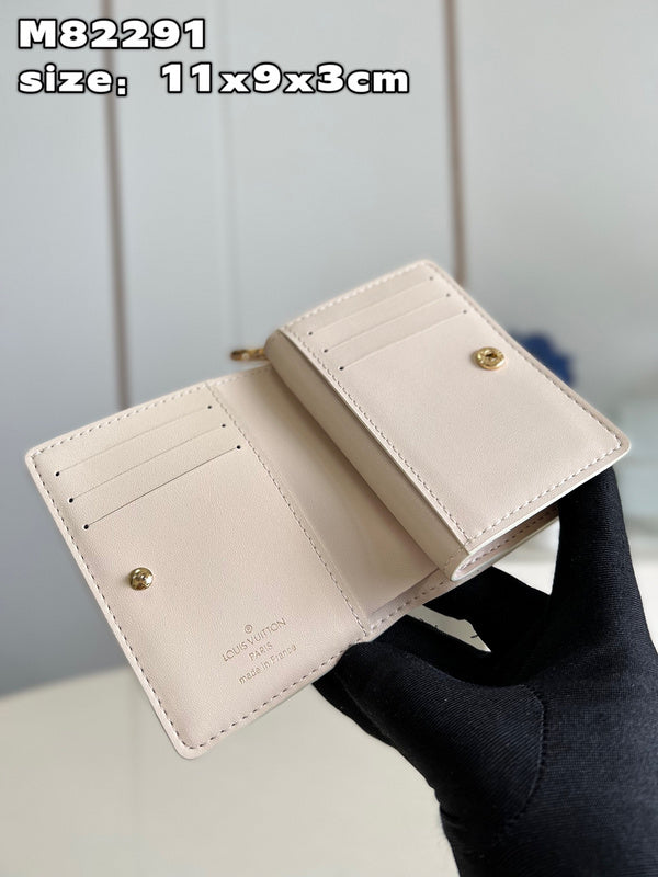 COZY - LOV Wallets - 216