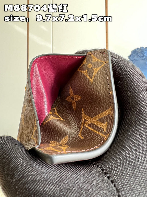 COZY - LOV Wallets - 427