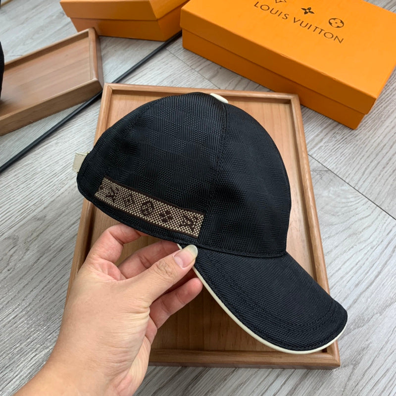 COZY BAGS - LOV Hats & Caps - 044