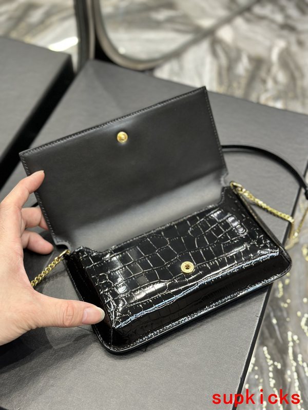 COZY BAGS - Mix Wallets - 459