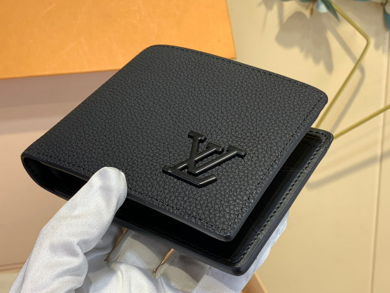 COZY - LOV Wallets - 235
